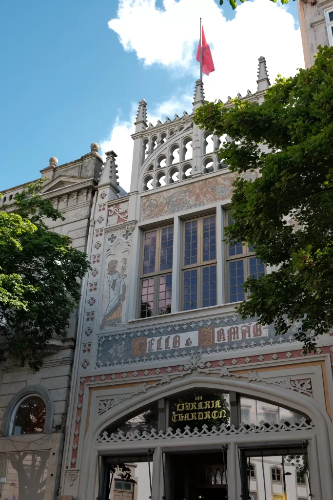Exterior of Livaria Lello bookstore | things to do in Porto, Portugal