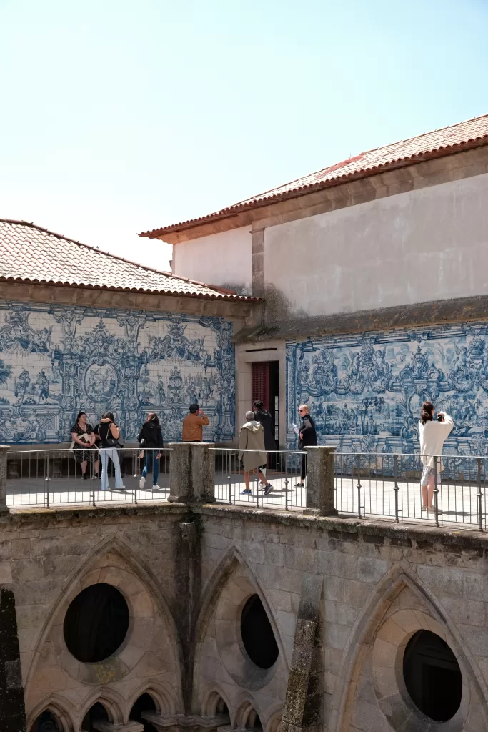 Azulejos in Porto Cathedral | things to do in Porto, Portugal