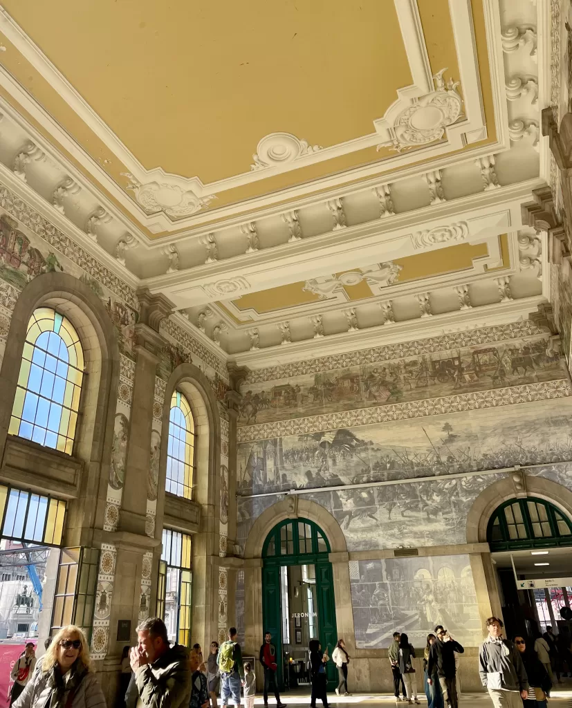 Sao Bento Station interior | Things to do in porto, Portugal