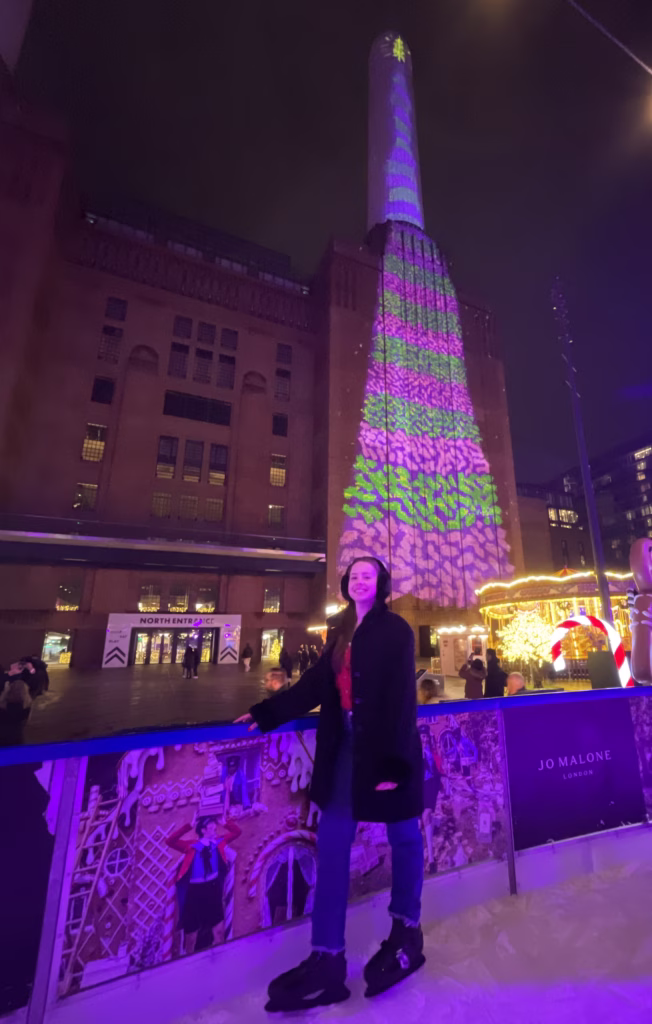 Best London Christmas Photo Spots | Battersea Power Station